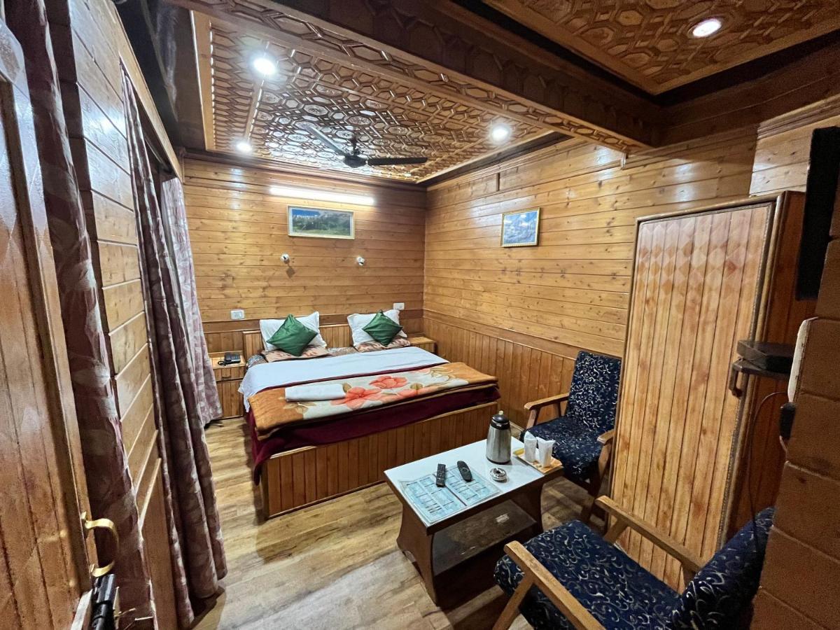 Sun N Shade Guest House Srīnagar 外观 照片